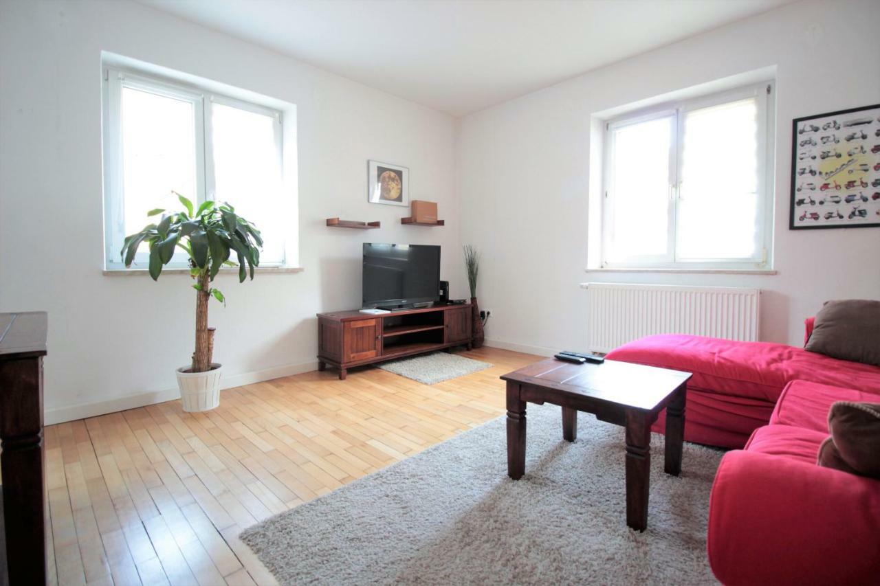 Charming 3-Bedroom Apartment With Parking Lot Wurzburgo Exterior foto