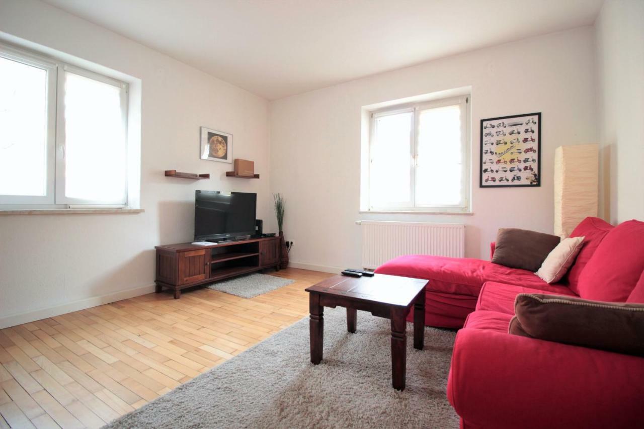 Charming 3-Bedroom Apartment With Parking Lot Wurzburgo Exterior foto
