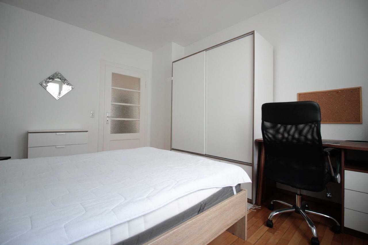 Charming 3-Bedroom Apartment With Parking Lot Wurzburgo Exterior foto